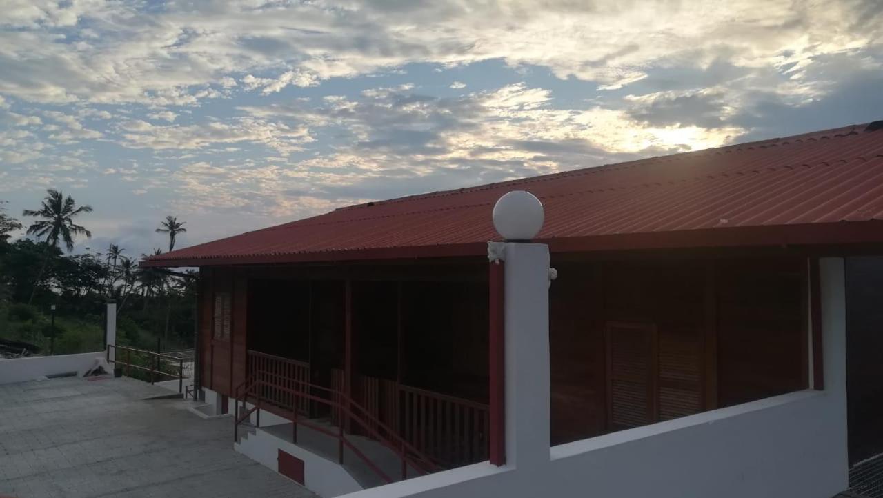 Domus Guesthouse Santana Экстерьер фото