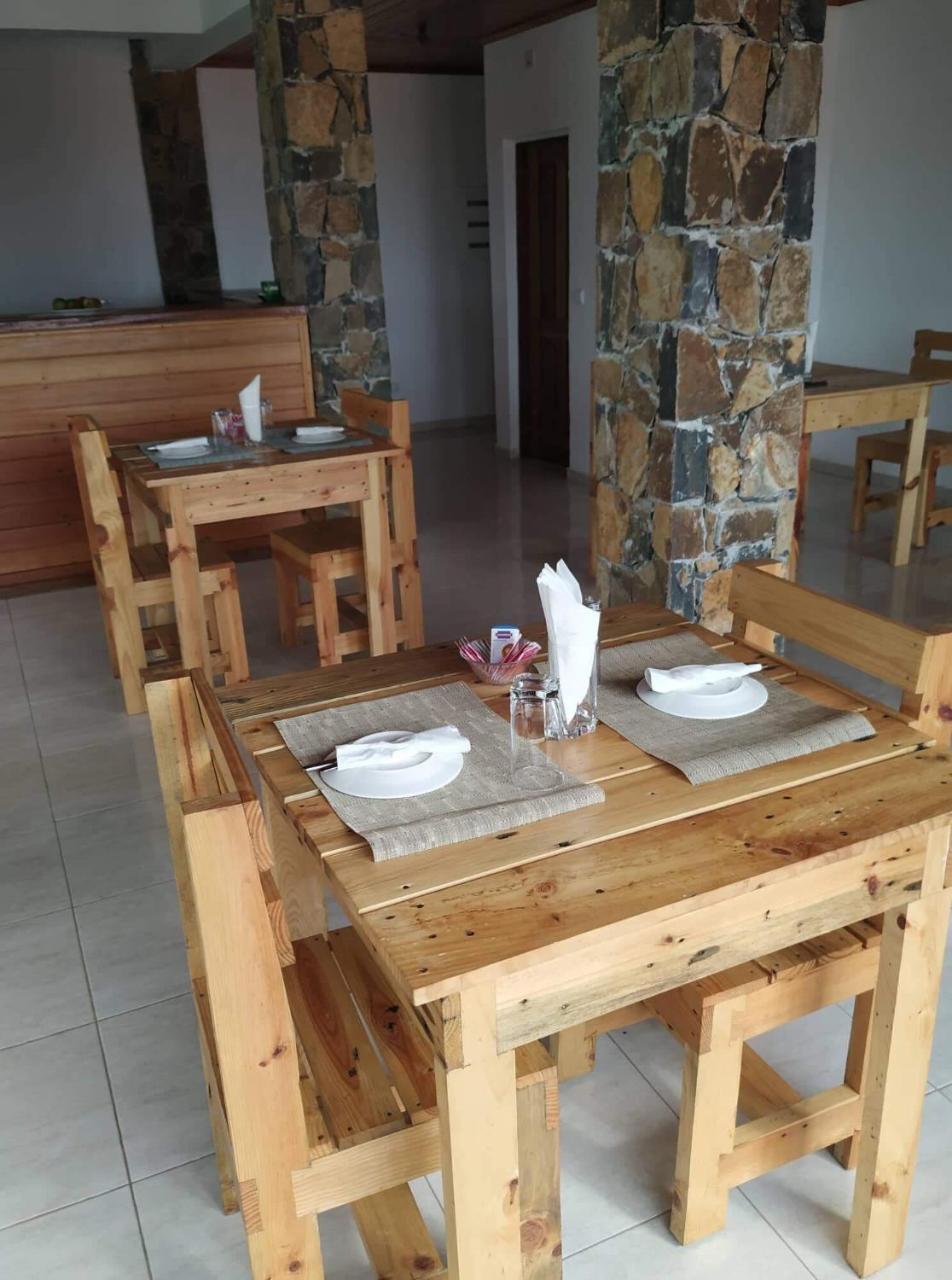 Domus Guesthouse Santana Экстерьер фото