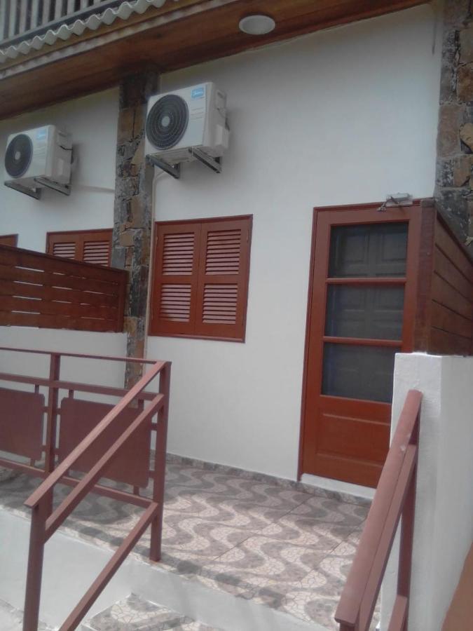 Domus Guesthouse Santana Экстерьер фото
